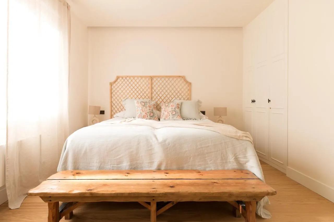 Carmelo Gil Ac By Staynnapartments Bilbau